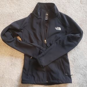 North Face Water Proof Jacket Black Women  Size  Extra Small/ XS